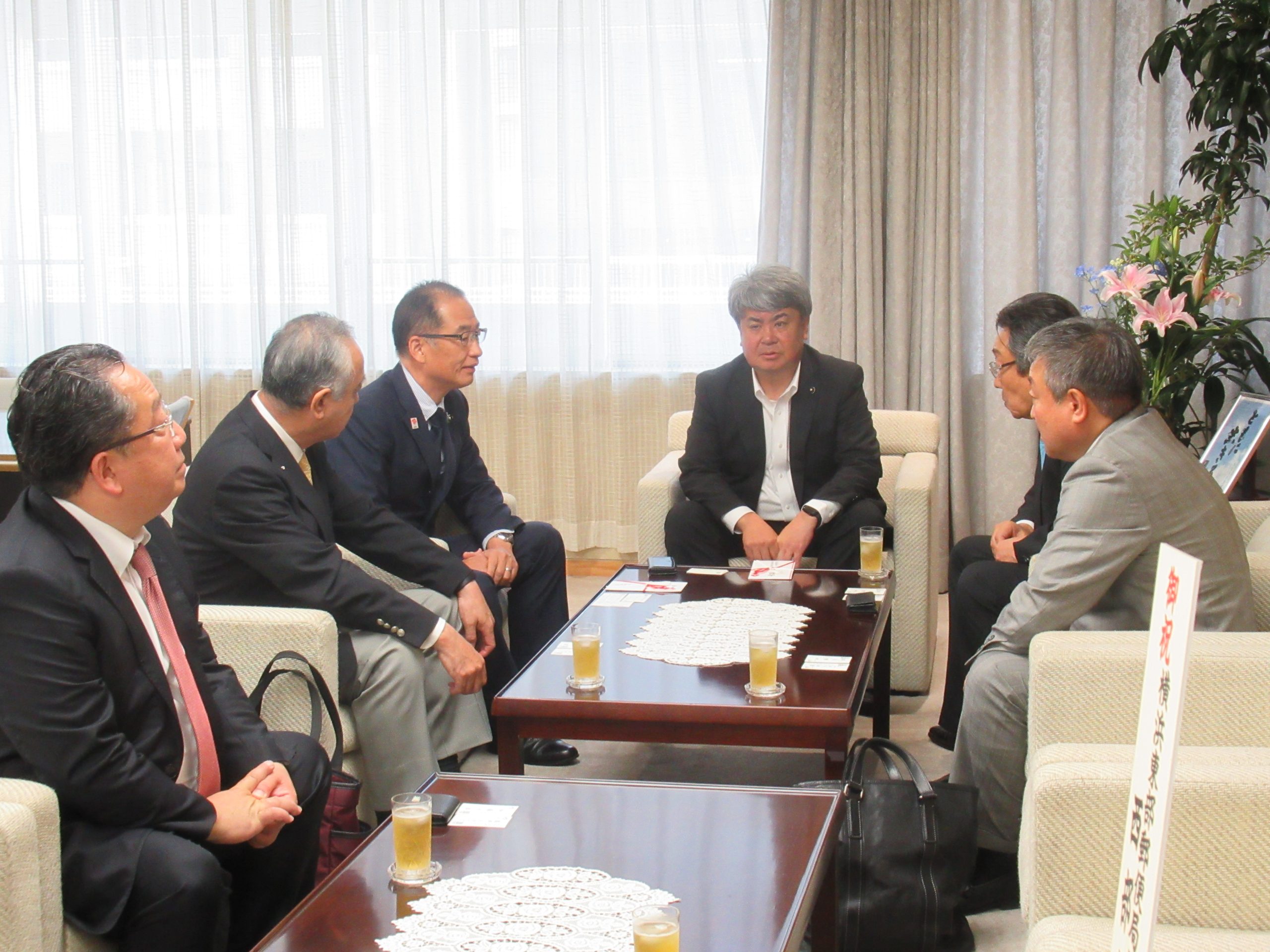 神奈川県議会正副議長表敬訪問（令和５年６月１３日）